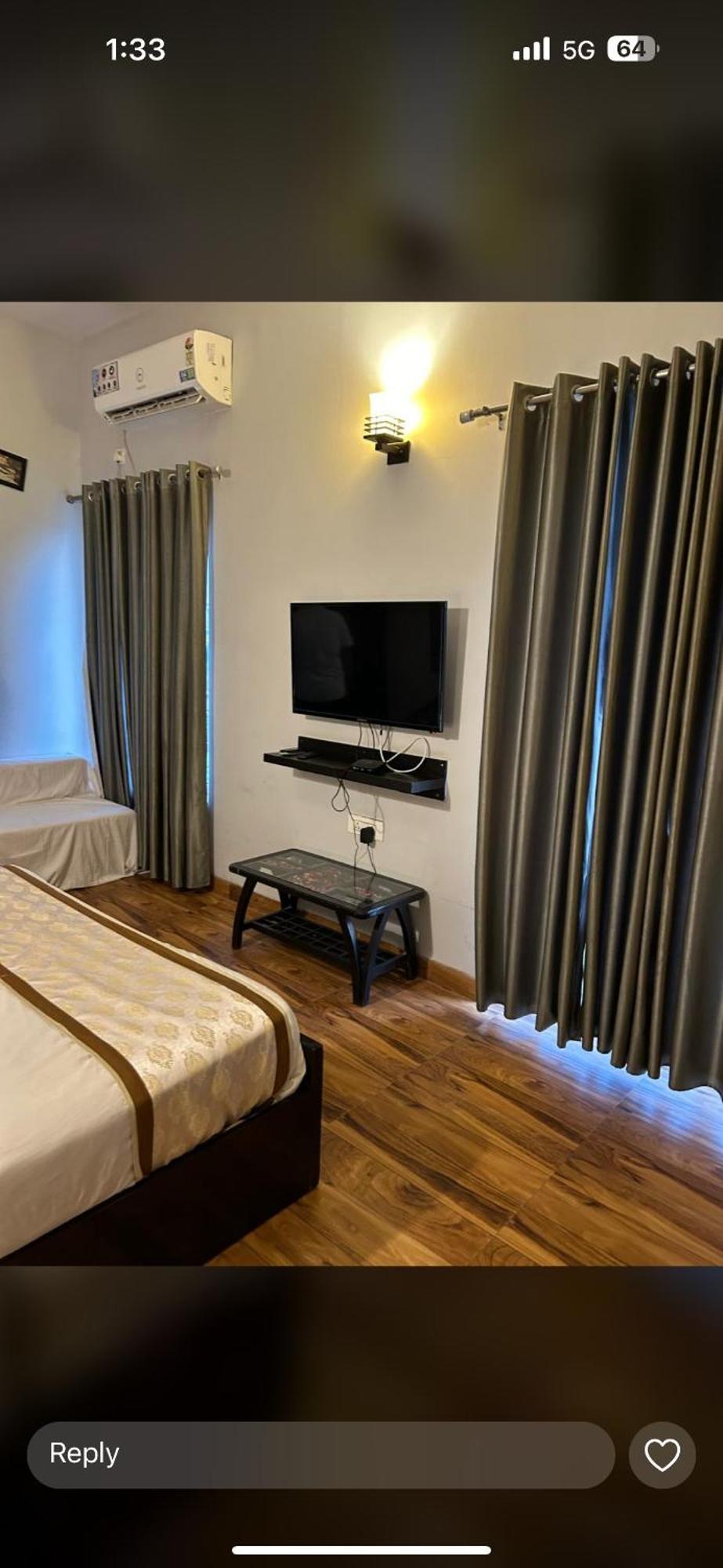 Pearl Suites At Omex Entrenity Вриндавана Экстерьер фото